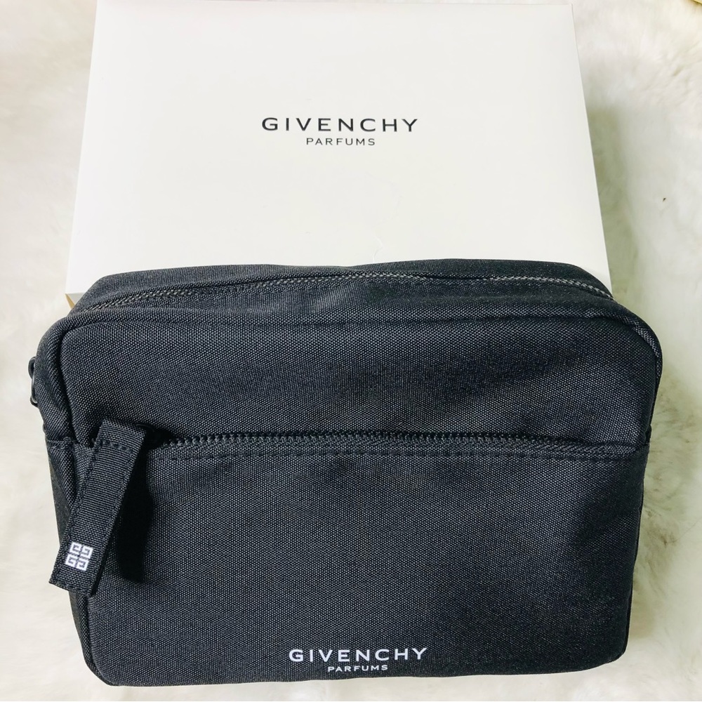 Givenchy Black Toiletry New 2022